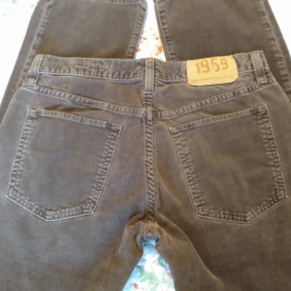 Brown, Gap corduroys, size 29 - Picture 1 of 7